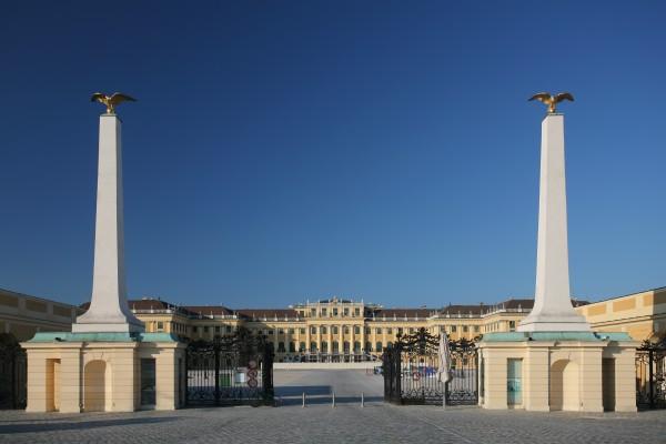 Wien, Schloss Schönbrunn, Eingang od Peter Wienerroither