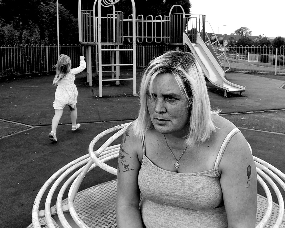Mother &amp; daughter at the park od Phil Tooze