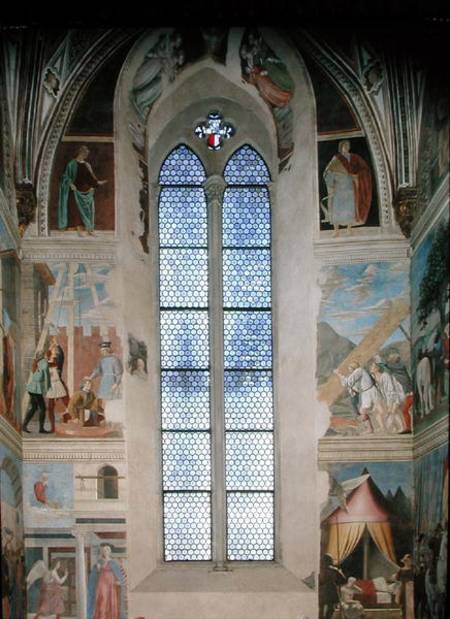 View of the end wall of the apse with frescoes from the Legend of the True Cross cycle od Piero della Francesca