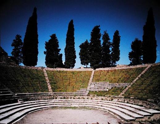View the Teatro Grande (photo) od Roman 1st century BC