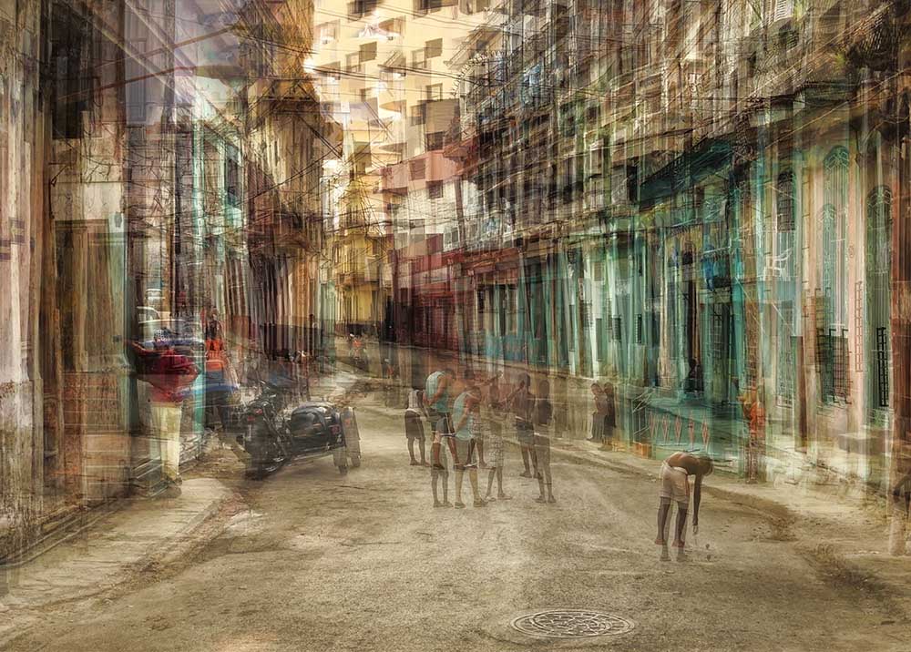 Daily scene in Centro Habana od Roxana Labagnara