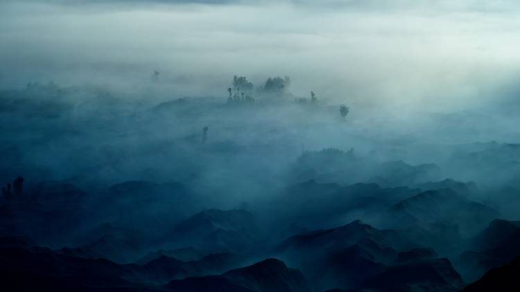 Land of Fog od Rudi Gunawan