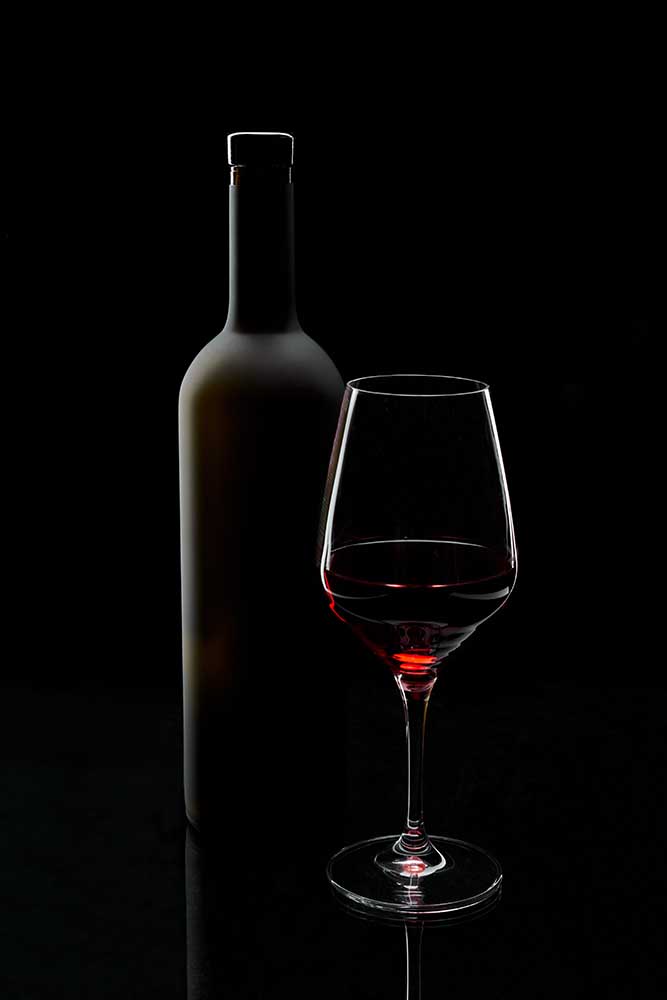 Red wine od Sergei Smirnov