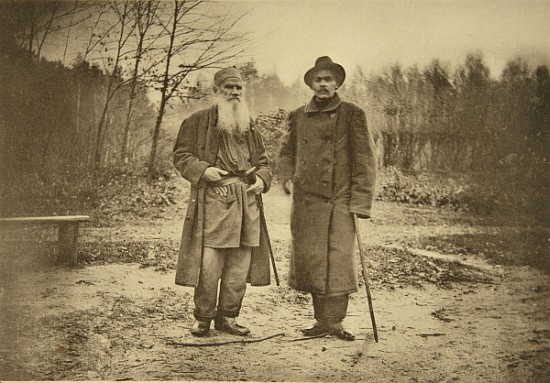 Leo Tolstoy and the author Maxim Gorky od Sophia Andreevna Tolstaya