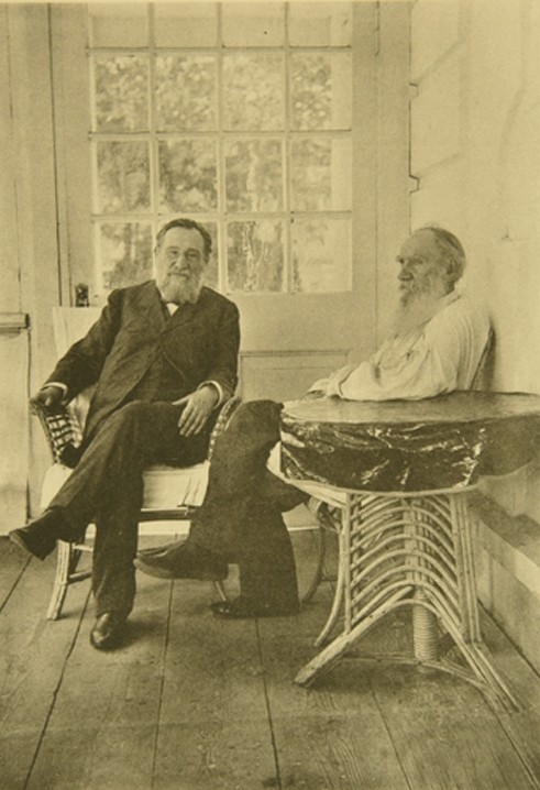 Leo Tolstoy with the microbiologist Ilya Mechnikov (1845-1916) od Sophia Andreevna Tolstaya
