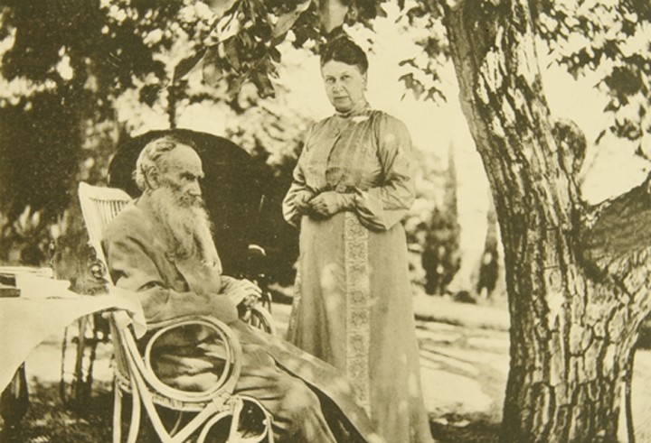Leo Tolstoy and Sophia Andreevna in Gaspra on the Crimea od Sophia Andreevna Tolstaya