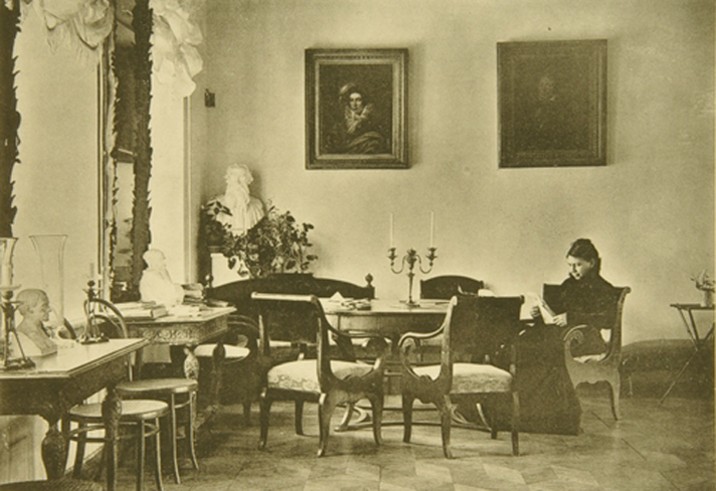 Tolstoy's wife, Sophia Andreevna, in Dining room in Yasnaya Polyana od Sophia Andreevna Tolstaya