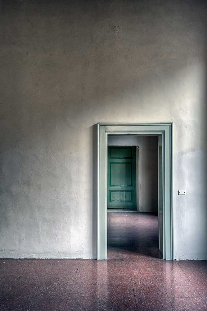 The beauty of emptiness od Stefano Scappazzoni
