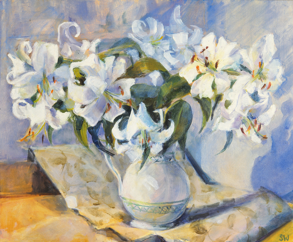 Lilies in white jug od Sue Wales