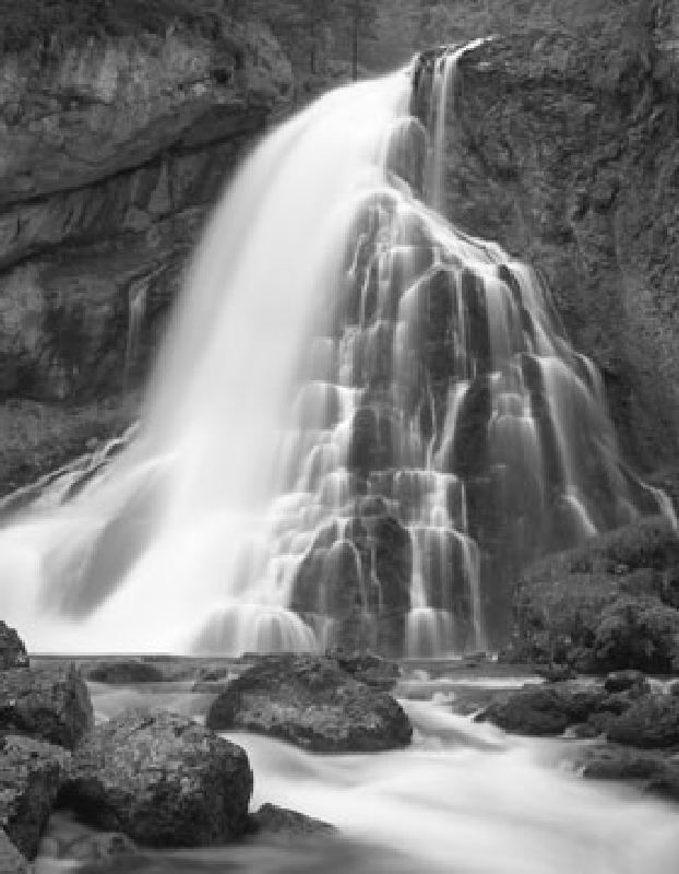Waterfalls II od Tom Weber