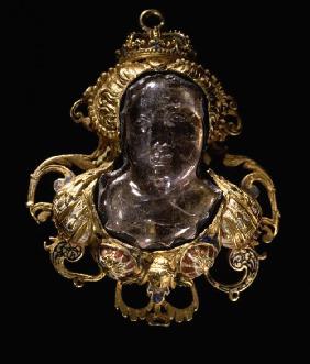Cameo with Bust of Diane de Poitiers (1499-1566)