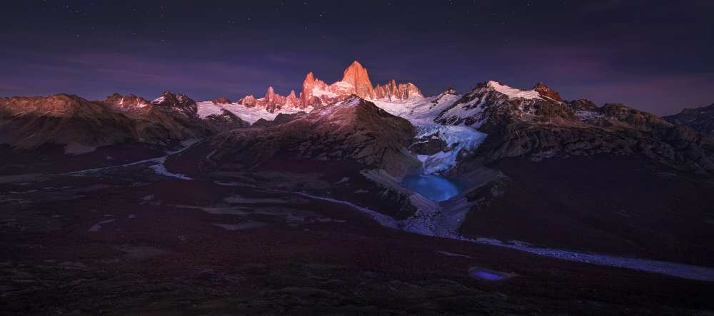Patagonia Moonlight od Yan Zhang