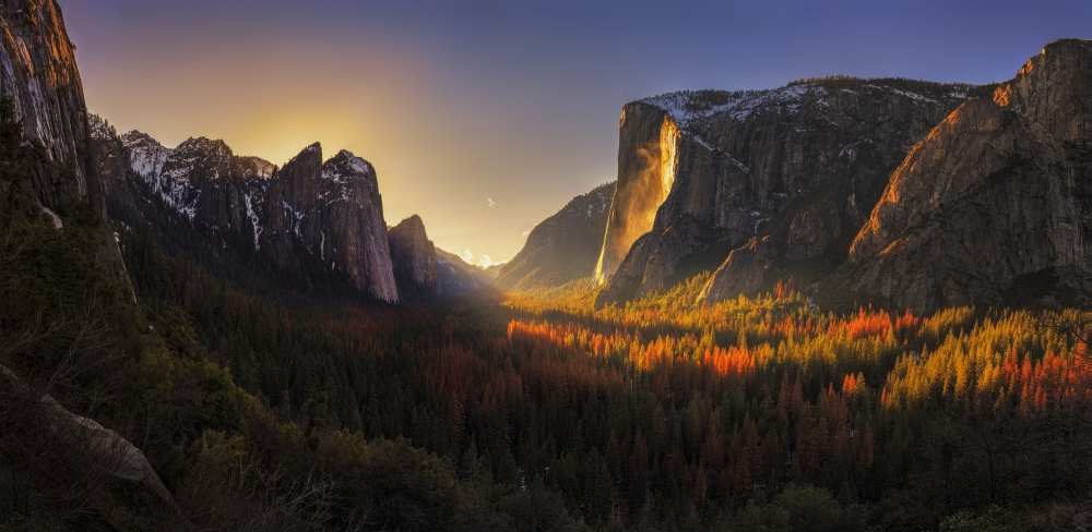 Yosemite Firefall od Yan Zhang
