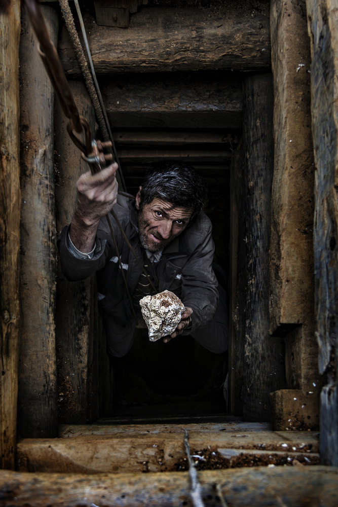 Meerschaum worker od Yasemin Bakan